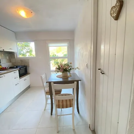 Casa vacanze Dinateli House - Live Like A Local In Corfu